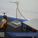 Measurement and experimentation equipment for frequency response of various antennas